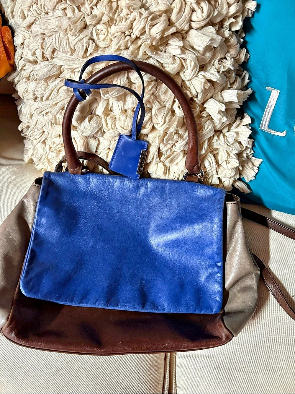 Gianni Chiarini Color Block soft Leather Tote in Blue & Brown